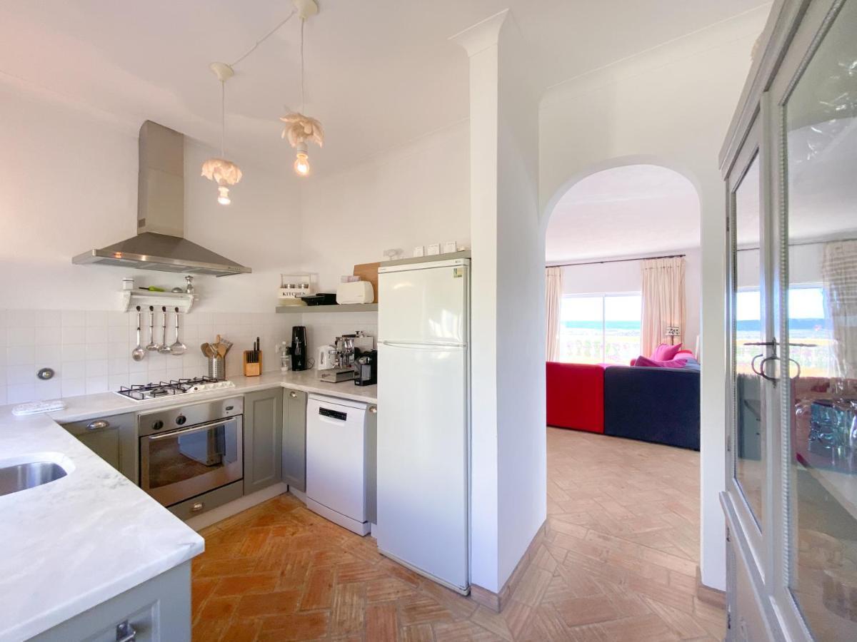 Appartement Beachfront With Pool And Stunning Ocean View #1908 *