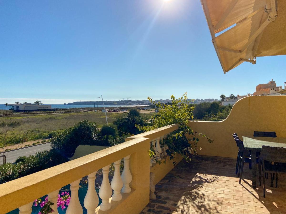 Appartement Beachfront With Pool And Stunning Ocean View #1908